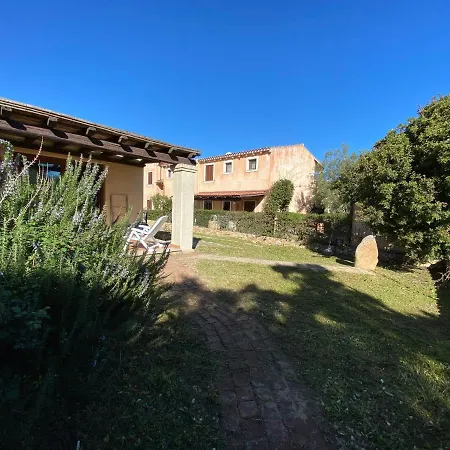Residenze S'abbaida - Budoni Sweet Vakantiehuis *